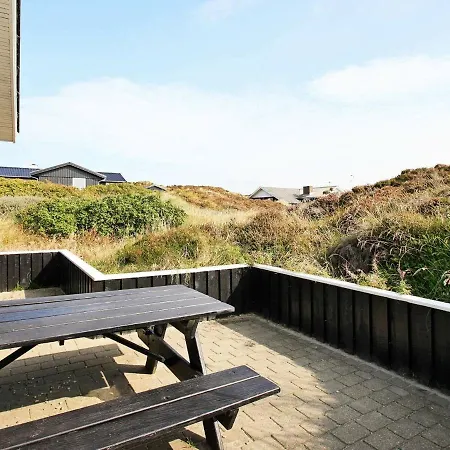 Four-bedroom Holiday In Henne 2 Feriehus